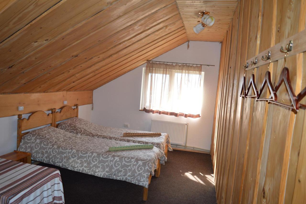 Guest House Mansarda Jaremče Exteriér fotografie